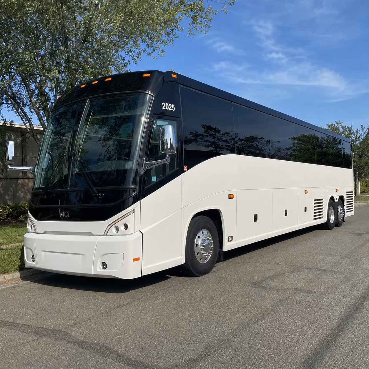 book long distance transportation in pocatello or any city nearby